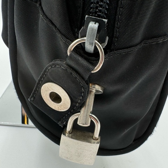 Prada - Authentic - Tessuto City Bag - Black Canvas with Lock & Key - Picture 4 of 16